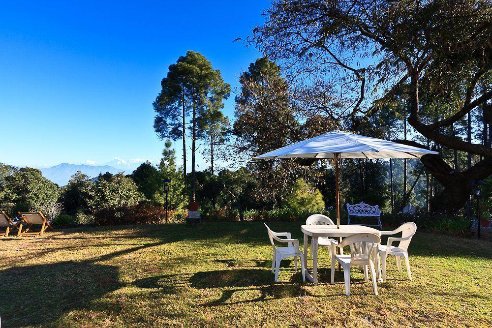Hotel Chevron Rosemount à Ranikhet Extérieur photo
