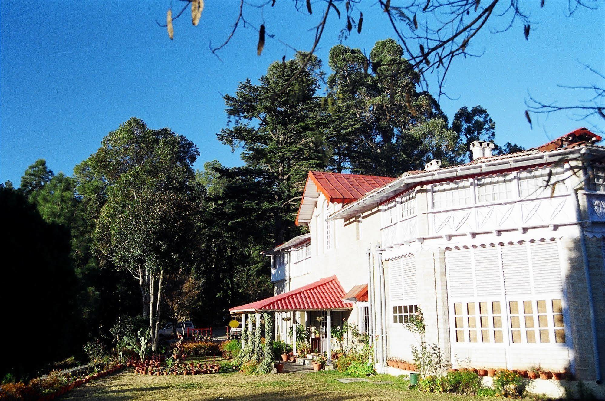 Hotel Chevron Rosemount à Ranikhet Extérieur photo